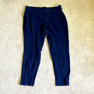 Anne Klein dark blue ankle length skinny pants